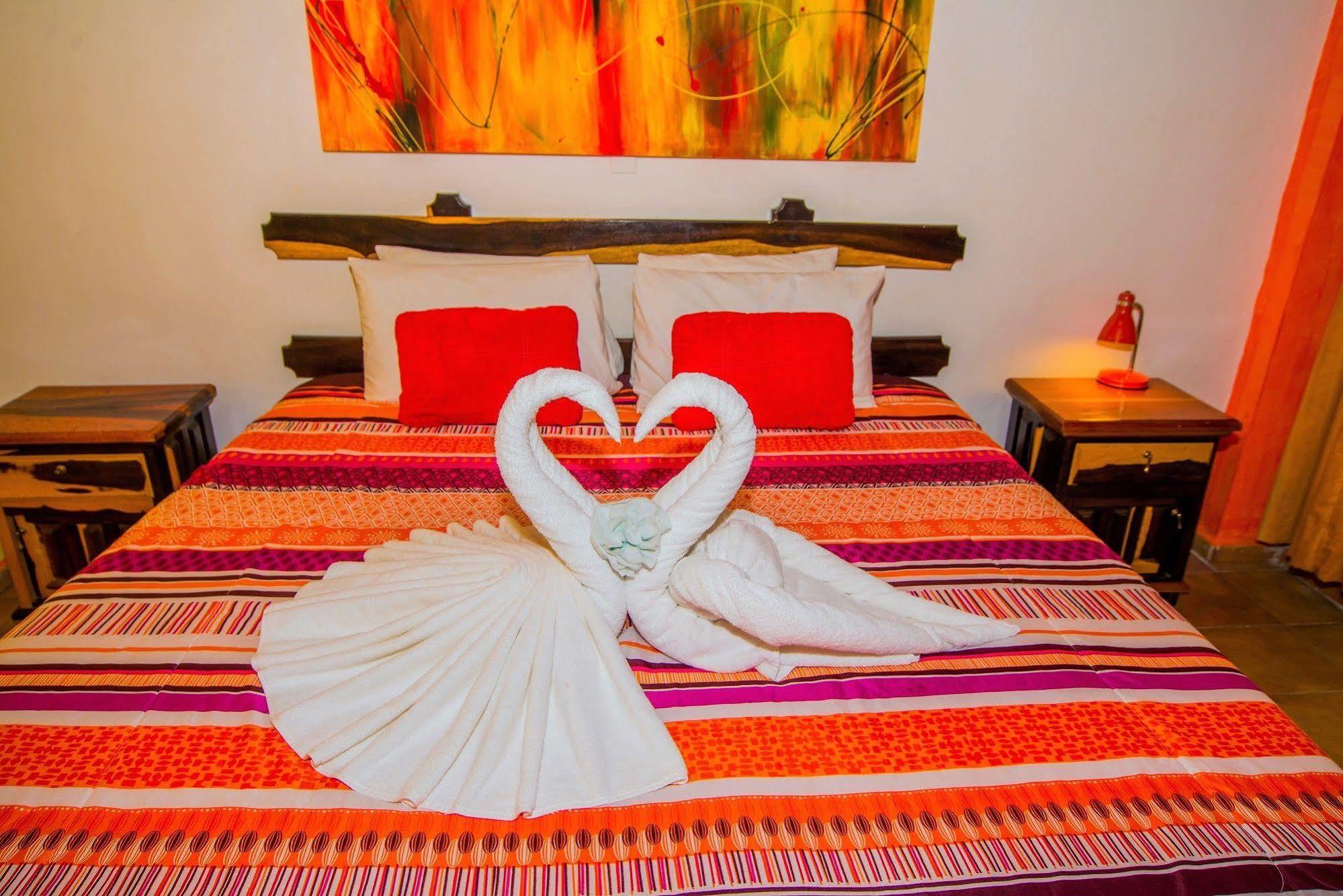 Hotel El Hormiguero Playa del Carmen Exteriör bild