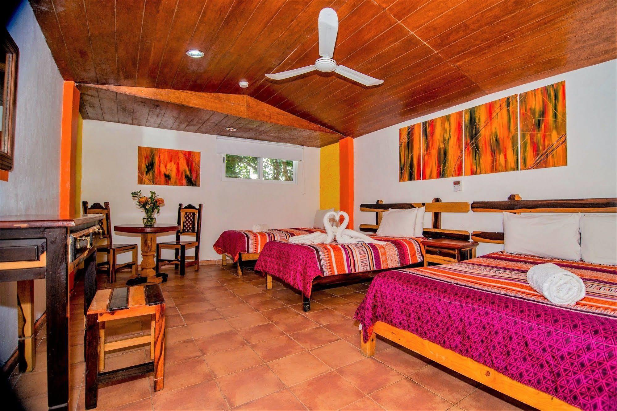 Hotel El Hormiguero Playa del Carmen Exteriör bild