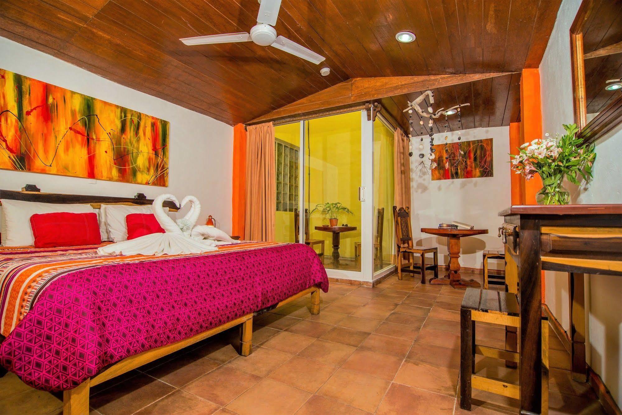 Hotel El Hormiguero Playa del Carmen Exteriör bild
